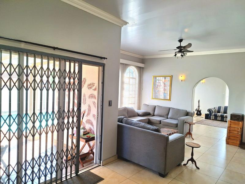 4 Bedroom Property for Sale in Flamwood North West